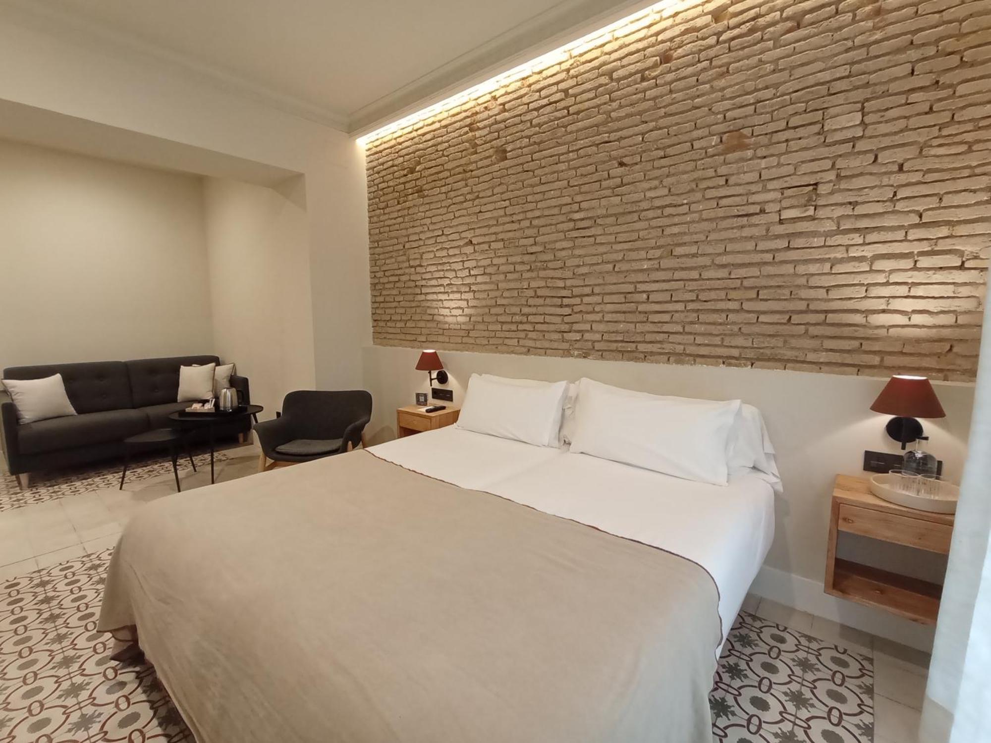 Uma Suites Parada Del Marques Sevilla Eksteriør bilde
