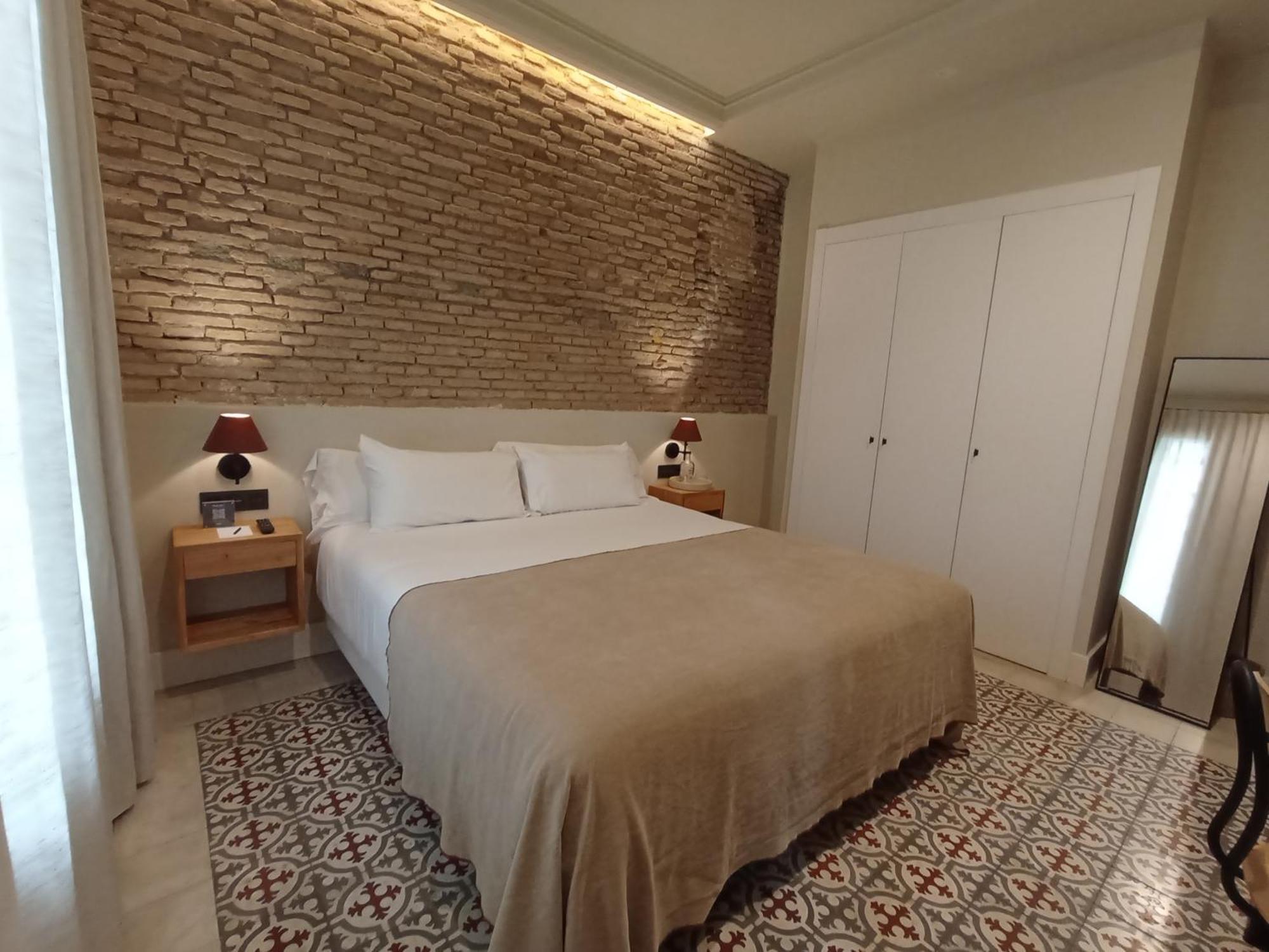 Uma Suites Parada Del Marques Sevilla Eksteriør bilde