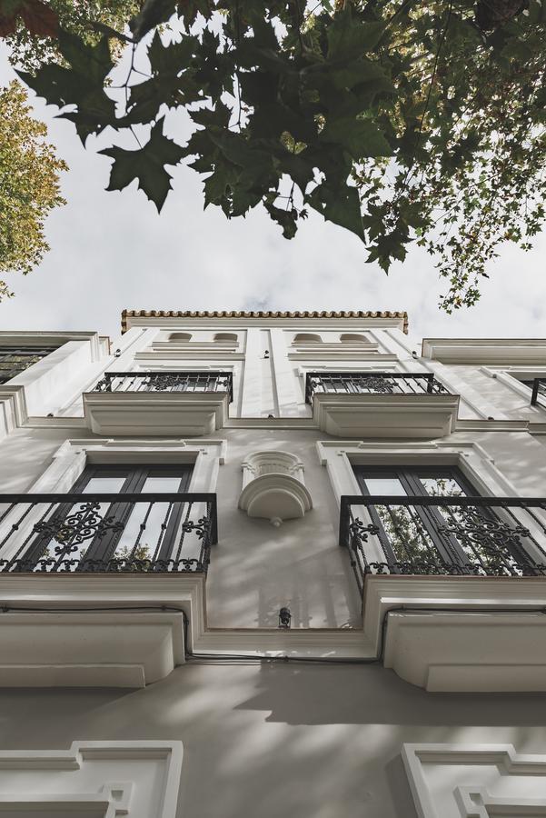 Uma Suites Parada Del Marques Sevilla Eksteriør bilde