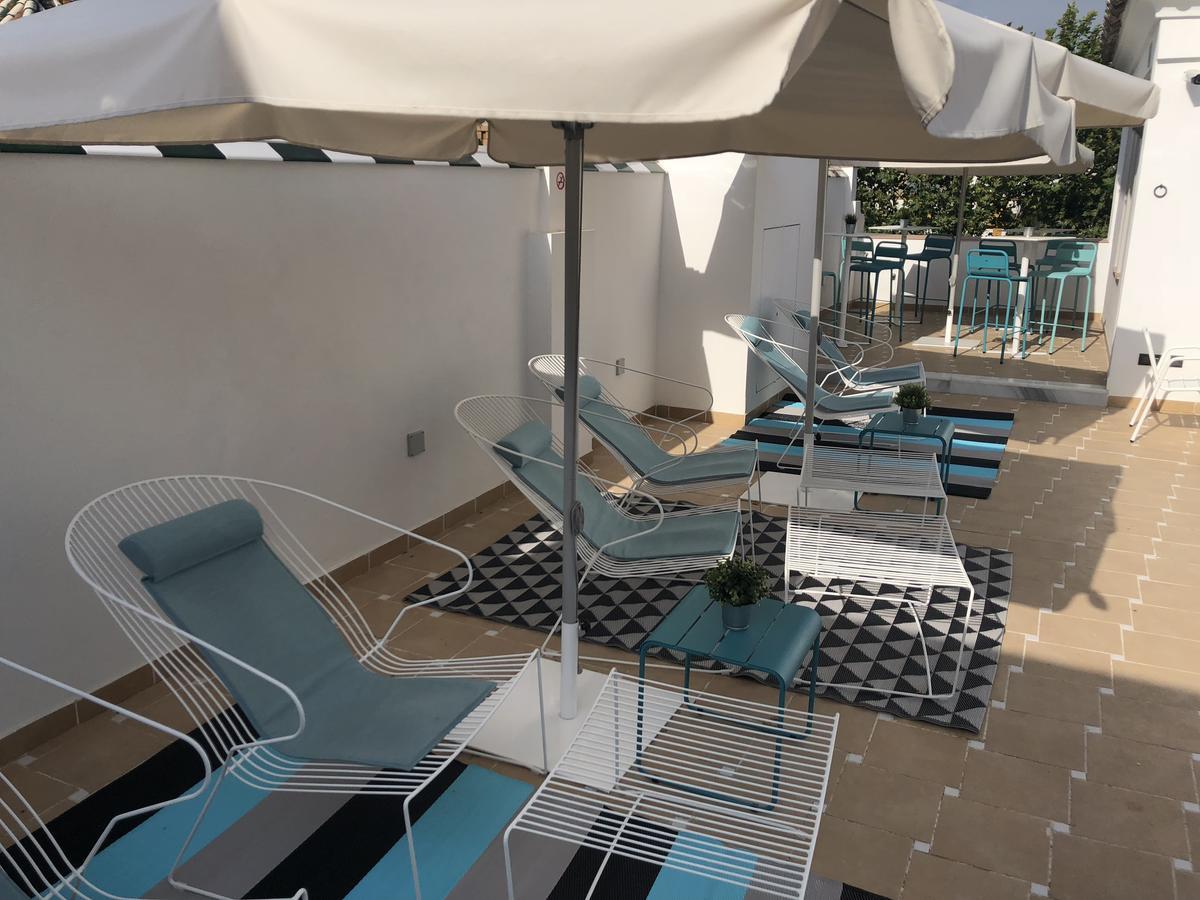 Uma Suites Parada Del Marques Sevilla Eksteriør bilde