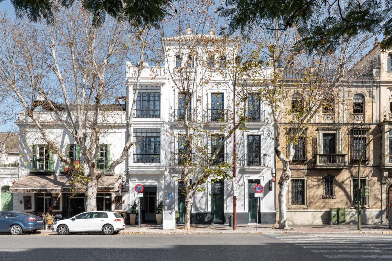 Uma Suites Parada Del Marques Sevilla Eksteriør bilde